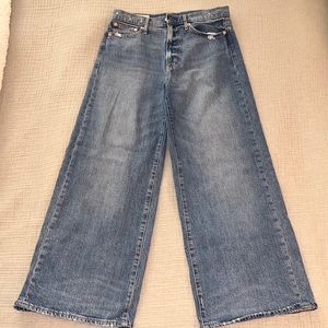 GAP Wide-Leg Sky High Jeans